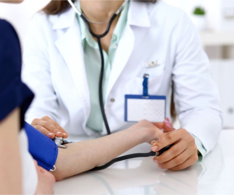 Analiza wyników badań medycznych Medical Lab Nadciśnienie Analiza wyników badań medycznych Medical Lab Nadciśnienie fot